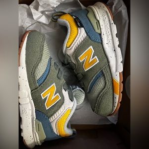 Kids shoes. New balance